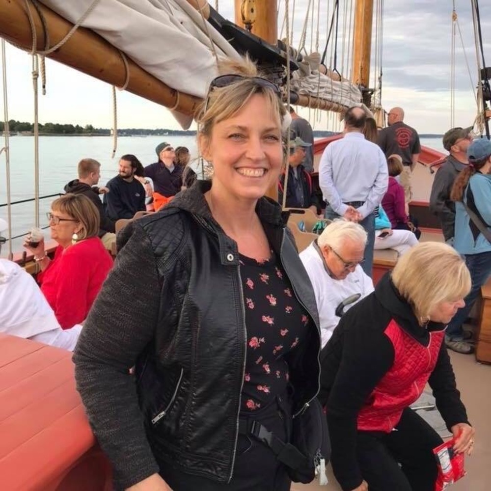 Meet your Posher, Ellen